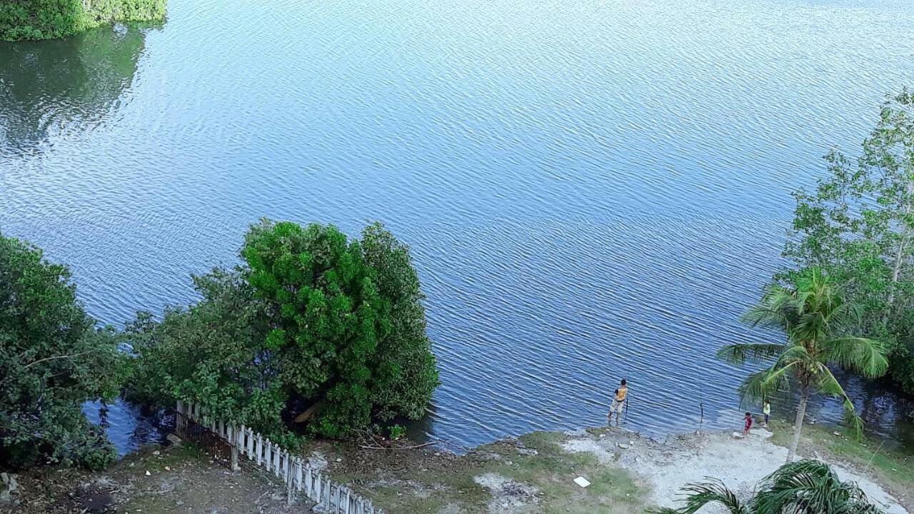 Dindings Pantai Desair Apartment By Dpd Лумут Екстериор снимка